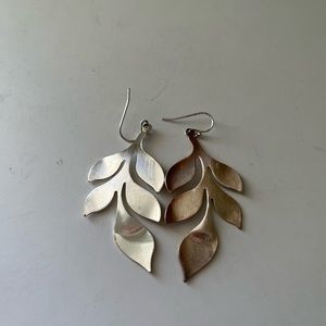 Silver leaf earrings
